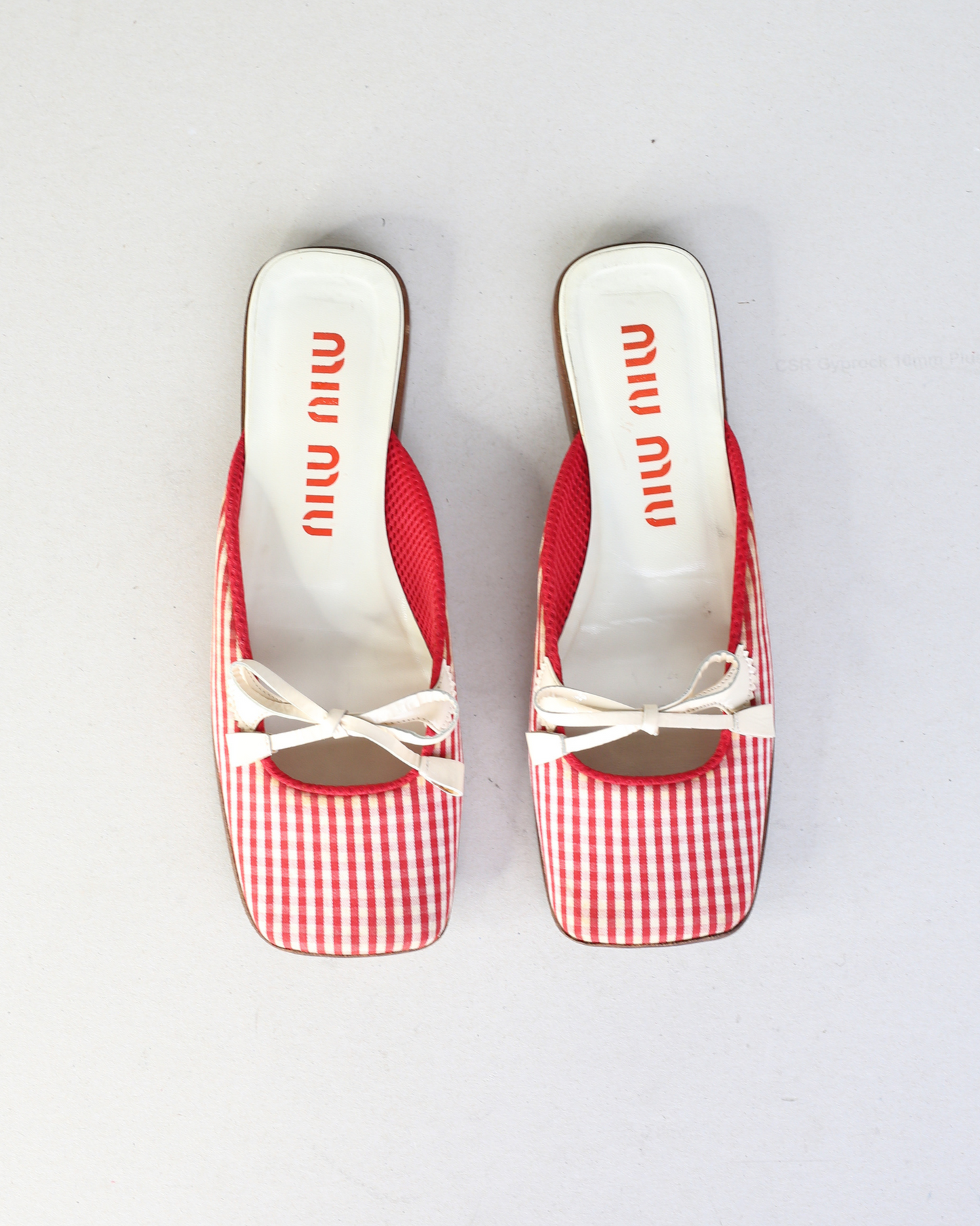 miu miu ss 2000 gingham bow sandals